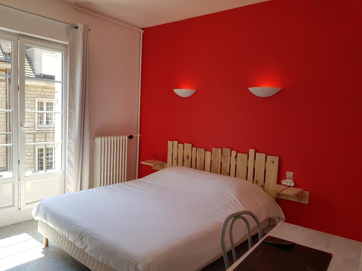 Come Inn Neufchâtel-en-Bray Exterior foto